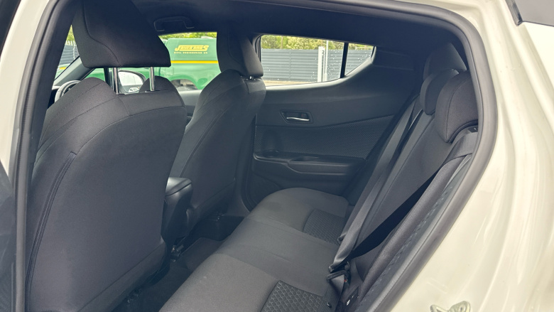 Toyota C-HR 1.8 Hybrid Icon 5dr CVT Hybrid Hatchback